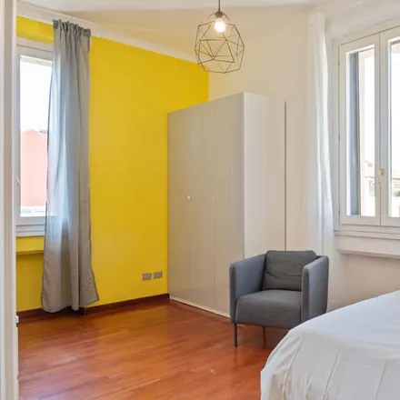 Rent this 4 bed room on Via Laurana in 6, 20159 Milan MI