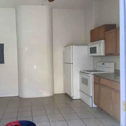 Image 9 - 1122 Edith Boulevard Southeast, Albuquerque, NM 87102, USA - Townhouse for rent