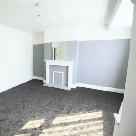 Rent this 3 bed duplex on Warley Avenue in London, UB4 0RA