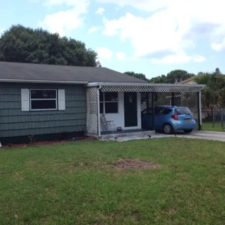 Rent this 2 bed house on Punta Gorda