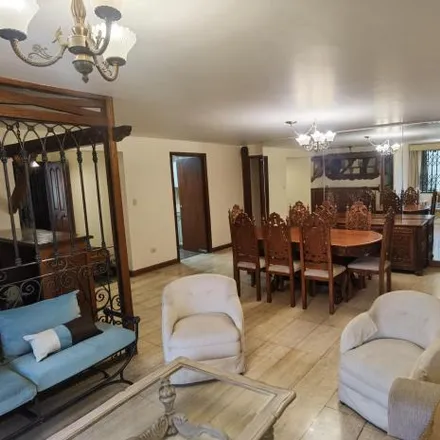 Image 2 - Las Palmeras Avenue, La Molina, Lima Metropolitan Area 10051, Peru - Apartment for sale