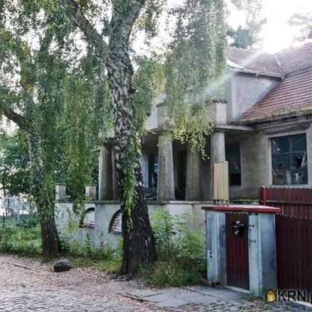 Buy this 6 bed house on Wyższa Szkoła Turystyki i Hotelarstwa in Zamkowa Góra, 81-713 Sopot