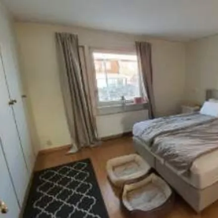 Rent this 4 bed duplex on Ирма in Århusgatan 143, 164 41 Stockholm