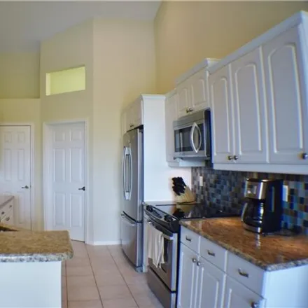 Image 7 - 7828 Gardner Drive, Collier County, FL 34109, USA - Condo for rent