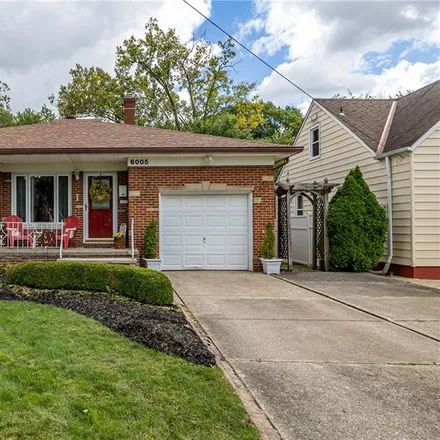 Buy this 3 bed house on 6005 Maplecliff Drive in Parma Heights, OH 44130