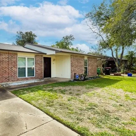 Image 3 - 618 Stonewall Drive, Fort Bend County, TX 77469, USA - House for sale