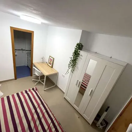 Rent this 4 bed apartment on Carrer de la Indústria in 08193 Cerdanyola del Vallès, Spain