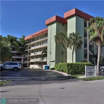 Buy this 2 bed condo on 5370 Northeast 24th Terrace in Coral Ridge Isles, Fort Lauderdale