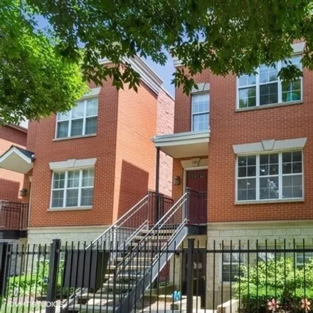 Rent this 2 bed condo on 1465 North Larrabee Street in Chicago, IL 60610