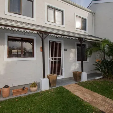 Image 3 - Strand Road, Cape Town Ward 10, Bellville, 7530, South Africa - Townhouse for rent