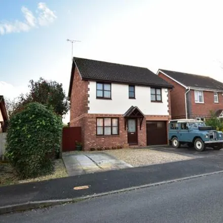Buy this 4 bed house on Courtney Close in Tewkesbury, GL20 5FB