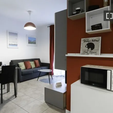 Image 9 - Nido d'infanzia comunale Cretese, Via Demetrio Cretese, 20156 Milan MI, Italy - Apartment for rent