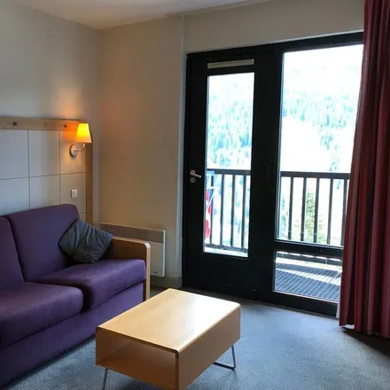 Rent this 1 bed apartment on Flaine in 74300 Arâches-la-Frasse, France