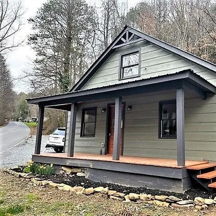 Buy this 2 bed house on 126 Cox Creek Road in Ellijay, Gilmer County