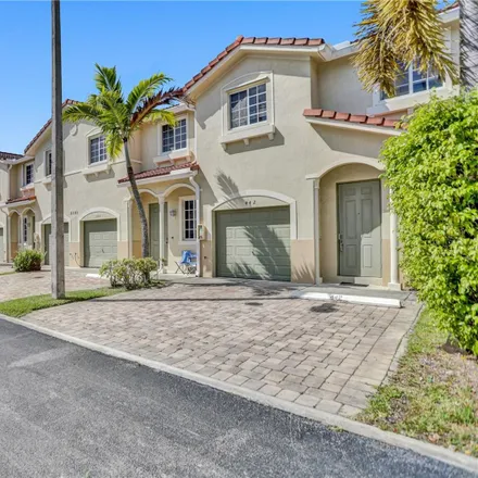 Image 3 - 21121 Northwest 14th Place, Miami Gardens, FL 33169, USA - Townhouse for sale