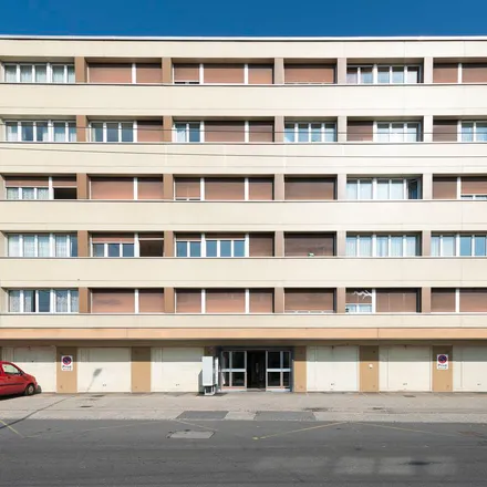 Image 2 - Rue des Fahys 57, 2000 Neuchâtel, Switzerland - Apartment for rent