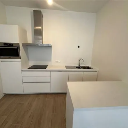 Rent this 1 bed apartment on Avenue Marcel Thiry - Marcel Thirylaan 77 in 1200 Woluwe-Saint-Lambert - Sint-Lambrechts-Woluwe, Belgium