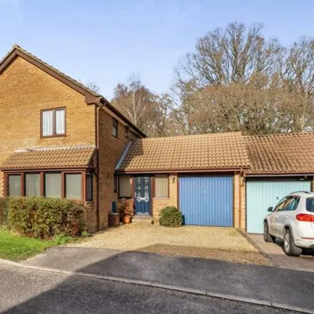 Buy this 4 bed house on 17 Pennard Way in Test Valley, SO53 4NN