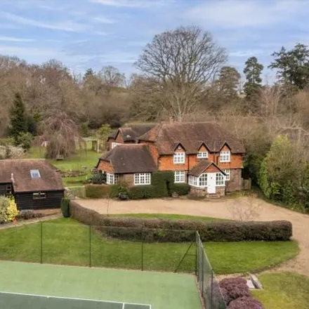 Buy this 6 bed house on Frank's Hollow Road in Speldhurst, TN3 0UA