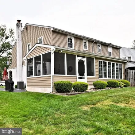 Image 2 - 678 S 5th Ave, Royersford, Pennsylvania, 19468 - House for sale