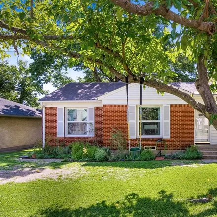 Buy this 3 bed house on 521 Bondstone Drive in Dallas, TX 75218