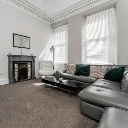 Rent this 2 bed apartment on Carrington Street in Glasgow, G4 9AJ