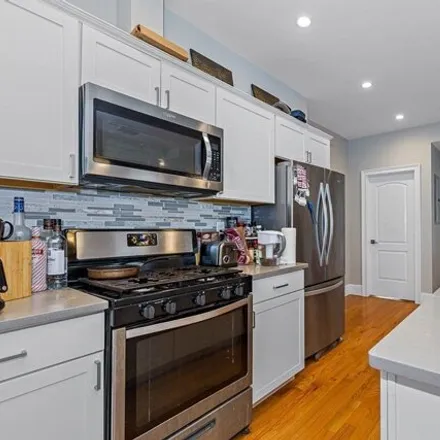 Image 4 - 4 Sumner Street, Boston, MA 02125, USA - Apartment for rent