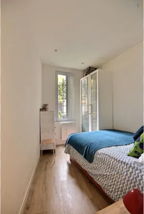 Rent this 1 bed apartment on 15-19 Rue Capron in 75018 Paris, France