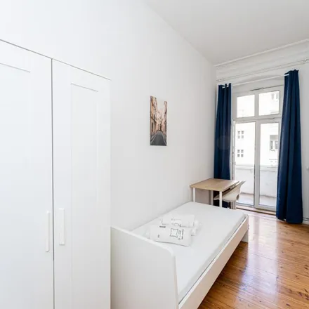Rent this 4 bed apartment on Holteistraße 13 in 10245 Berlin, Germany