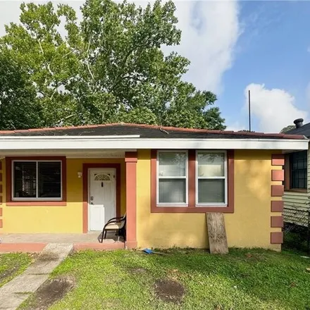 Buy this 3 bed house on 220 South Bengal Road in Jefferson Parish, LA 70123
