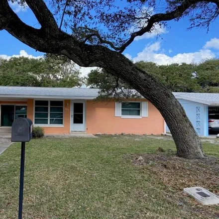 Rent this 2 bed house on 814 10th Avenue in New Smyrna Beach, FL 32169