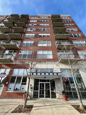 Rent this 2 bed house on Skytech Lofts in 6 South Laflin Street, Chicago