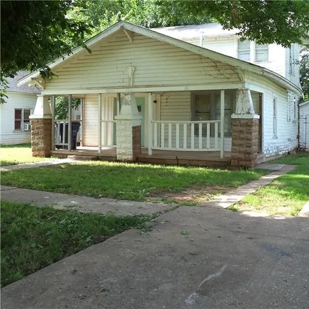 Buy this 3 bed house on 715 East Perkins Avenue in Guthrie, OK 73044