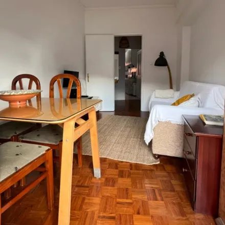 Rent this 4 bed room on Igreja Paroquial de Cruz Quebrada Dafundo in Rua Bento de Jesus Caraça, 2795-132 Algés