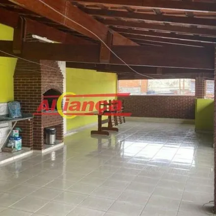 Buy this 3 bed house on Rua Inglaterra in Vila Barros, Guarulhos - SP