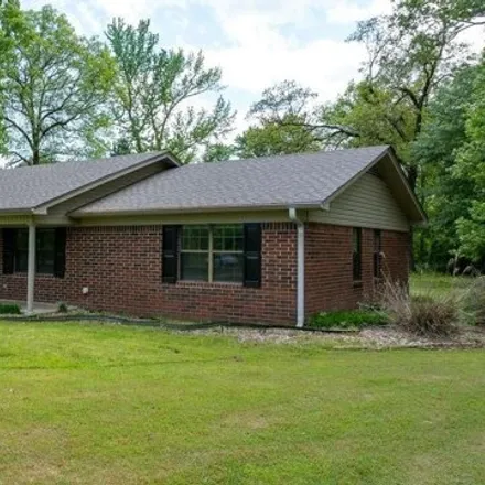 Buy this 3 bed house on 3099 Coral Circle in Crawford County, AR 72921