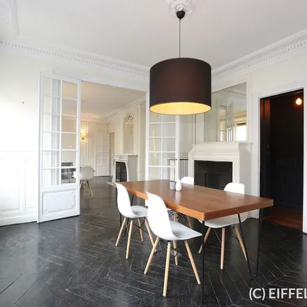 Image 6 - 8 Boulevard Voltaire, 75011 Paris, France - Apartment for rent