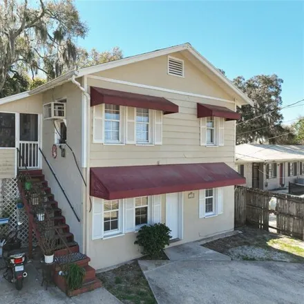 Buy this 4 bed house on 322 East Gottsche Avenue in Eustis, FL 32726