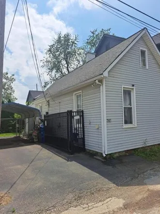 Buy this 2 bed house on 203 Redbud Alley in Columbus, OH 43206