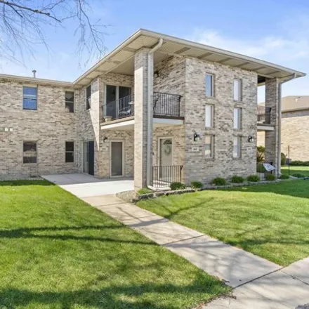 Buy this 2 bed condo on 948 Elm Drive in Crown Point, IN 46307