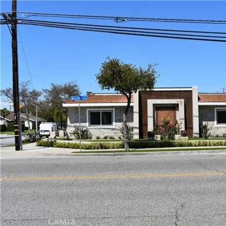 Image 1 - 491 South Pine Street, Orange, CA 92866, USA - House for sale