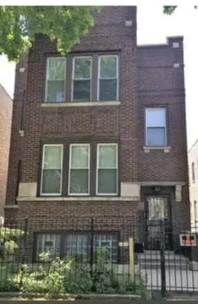 Buy this 5 bed house on 5515 West Quincy Street in Chicago, IL 60644