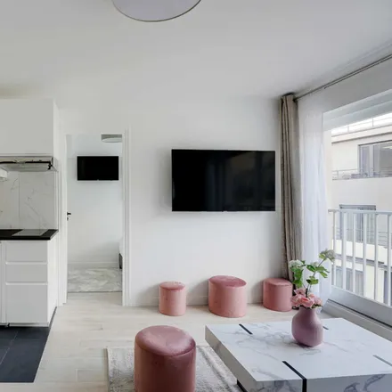 Image 7 - 10 Rue du Bouquet de Longchamp, 75116 Paris, France - Apartment for rent