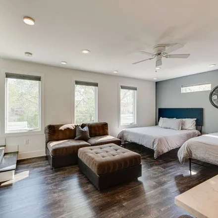 Rent this 5 bed house on Nashville-Davidson