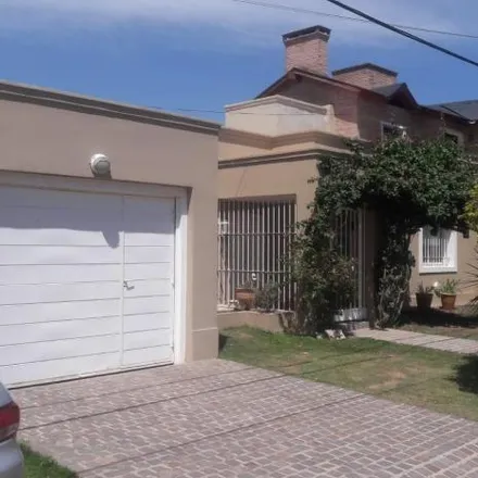 Buy this 4 bed house on Pehuanches 8996 in Cerro Norte, Cordoba