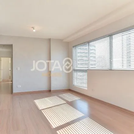 Rent this 2 bed apartment on Avenida Visconde de Guarapuava 2783 in Centro, Curitiba - PR