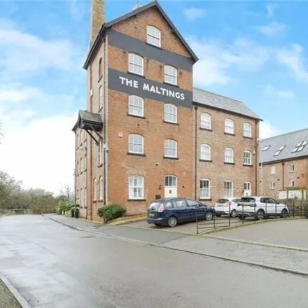 Buy this 3 bed townhouse on The Maltings in Sileby, LE12 7WX