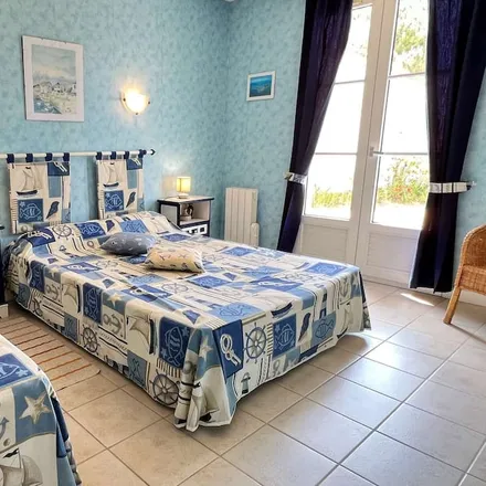 Rent this 2 bed house on La Flotte in Cours Félix Faure, 17630 La Flotte
