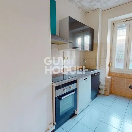 Rent this 3 bed apartment on 41 Rue Lefèbvre in 68100 Mulhouse, France
