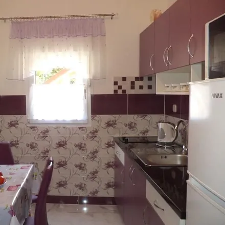 Image 2 - Lopar, Primorje-Gorski Kotar County, Croatia - Apartment for rent